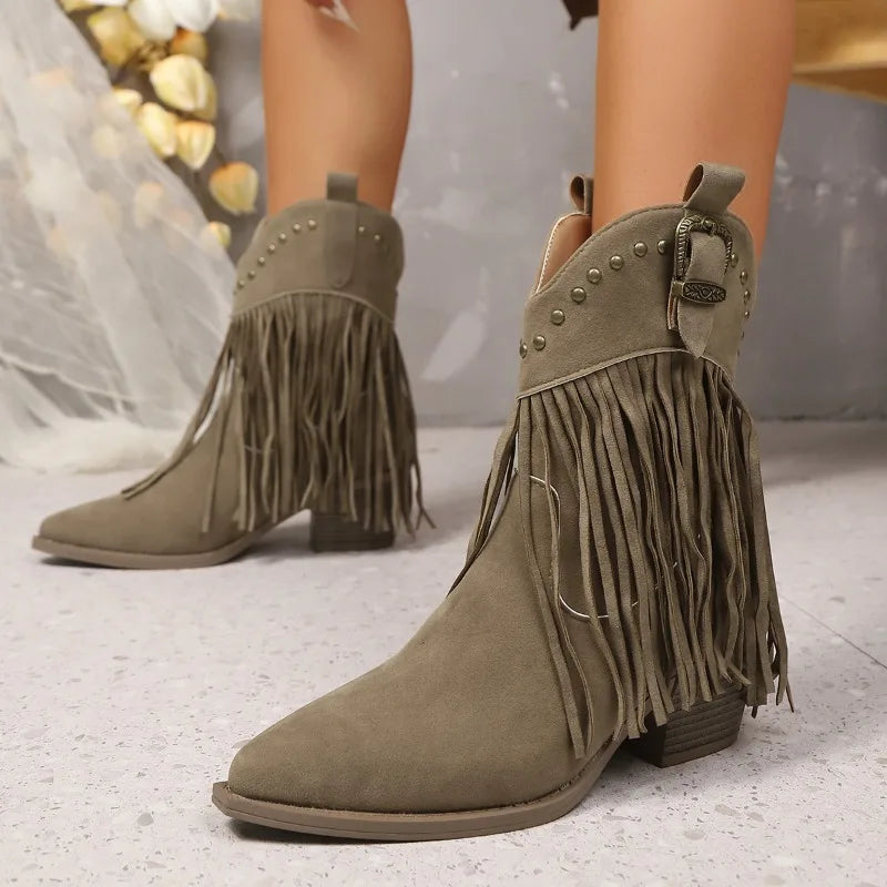 Comfortable women's boots